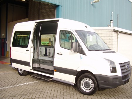 Afbeelding bij  Coopération Terberg Specials Belgium NV - Aquablue Minibus Industries BV